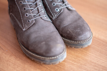 Women's brown ankle boot