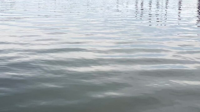 nice ocan a cloudy day