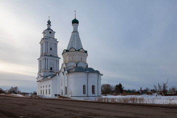 Obraz premium Church of Michael the Archangel in the village of Prozorovo, Russia