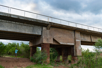 puente chaco - formosa que cruza el rio Bermejo