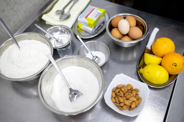 The process of making a Christmas Orthodox cake