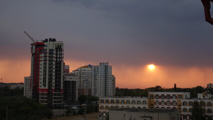 Fototapeta na wymiar city sunset
