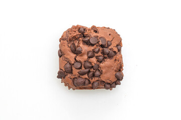 dark chocolate brownies topped by chocolate chips