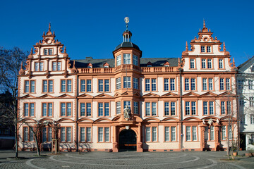 Fototapeta na wymiar facade of historic house in Mainz, serving as museum nowadays