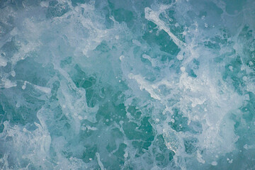 激しい水しぶきイメージ（壁紙素材）