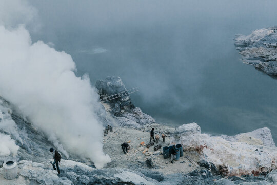 Java Travel Asia Volcano Sulfur Valley Steam People Working Lake