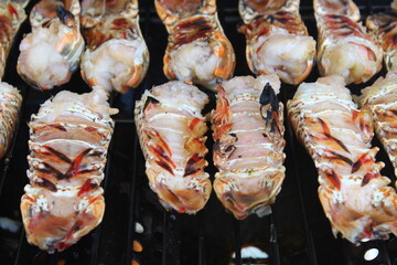 Paso a paso cola de Langosta a la parrilla