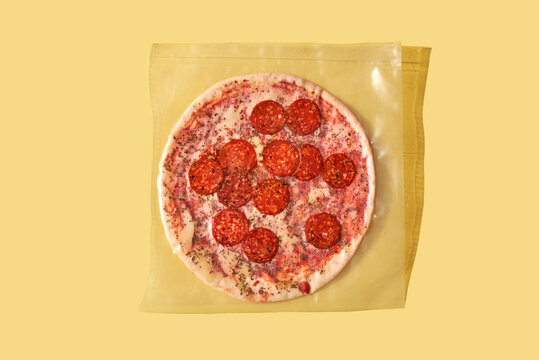 vacuum packed pepperoni pizza