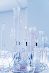 Laboratory tubes and flasks for analyzes and experiments.
