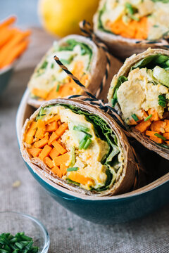 Hummus wraps