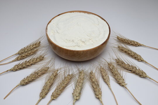 atta on bowl with ripe wheat