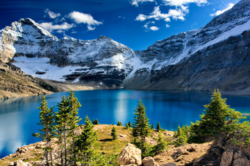 lake louise banff national park