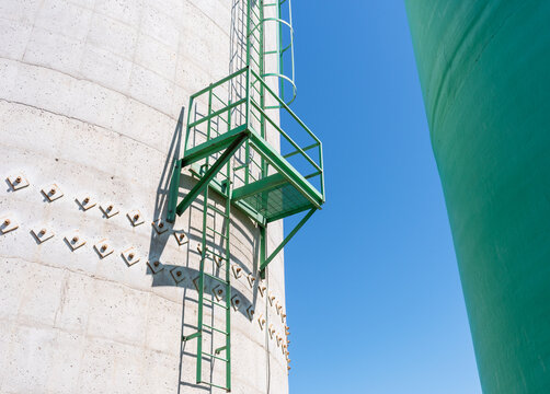 prairie silo