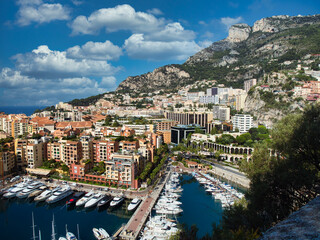 Fototapeta na wymiar Beautiful cityscape of Monaco and the harbour