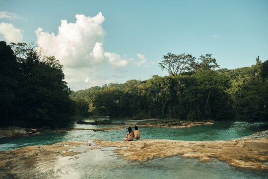 Couple enjoying the nature in Mexico