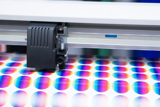 Aufkleber schneiden per Schneideplotter