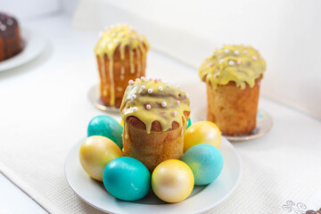 Easter cakes and eggs. Spring season. Orthodox tradition. Selective focus.	
