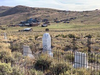 Bodie, Ghost town, Sierra Nevada in California, The Town established 1861 and grew to an estimated 10'000 people, The people left the town 1933