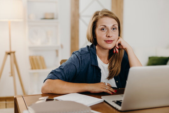 Online psychologist looking at camera