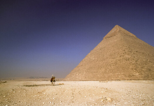 Pyramid of Khafre