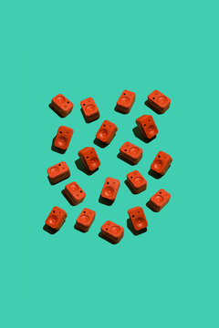Orange speaker pattern