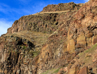 Fototapeta na wymiar Rock Cliff in the Snake River Canyon