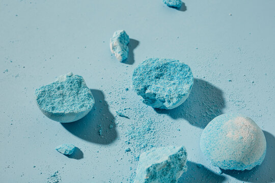 Bath bomb