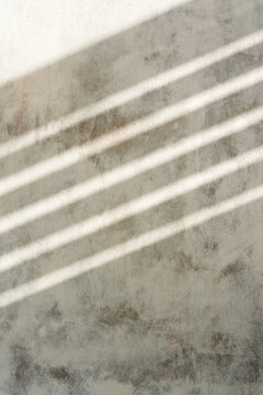 Concrete wall with geometric lines