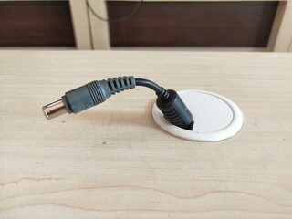 power supply connector