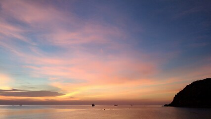 Obraz premium sunset over the sea