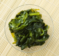 ワカメ　　　湯通し