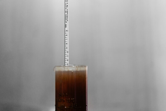 Wine alcohol meter