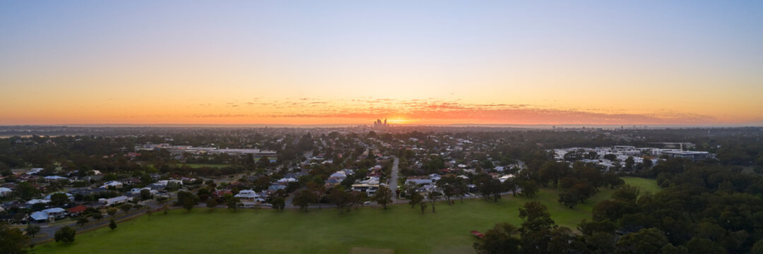 Perth Sunrise Pamorama
