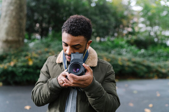 Discovering the Nature in the City with a Film Camera