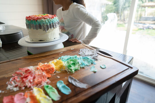 Rainbow frosting for homemade cake