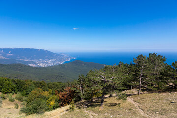 Fototapeta na wymiar View from Ai Petri Mountain