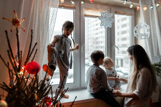 Big family waiting for Christmas.