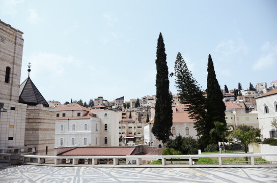 Israel, Nazareth: Scenic street photo of buildings in the old town