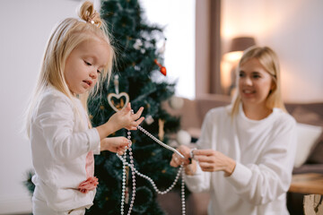 Cozy family Christmas evenings