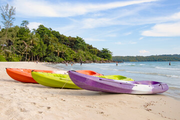 Fototapeta na wymiar Canoes on the beach. Beautiful beach and travel summer holiday concept.