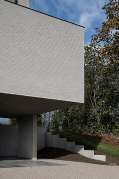 minimalist facade
