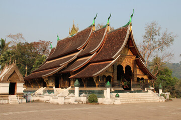 Fototapeta premium buddhist temple (Wat Xieng Thong) in luang prabang (laos)
