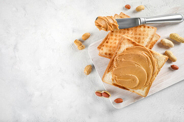 Fototapeta na wymiar Tasty snack with peanut butter