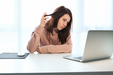 woman working on laptop