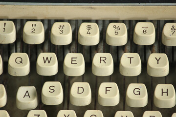 qwerty key on a typewriter 
