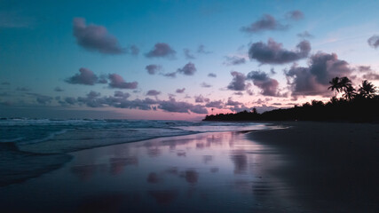 Fototapeta premium beautiful sunset at bahia beach brazil