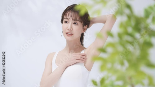 4k 女性 わき ムダ毛処理 脱毛 30s Wall Mural 3 Naka