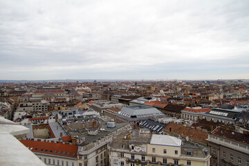 Naklejka na ściany i meble Panoramica, vista o skyline desde la catedral o basilica de San Esteban de la ciudad de Budapest, pais de Hungria