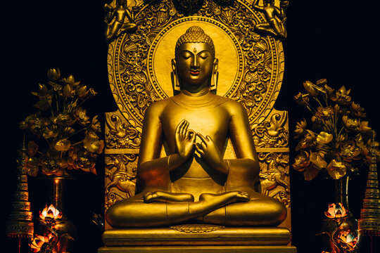 Golden Buddha, Temples of Varanasi