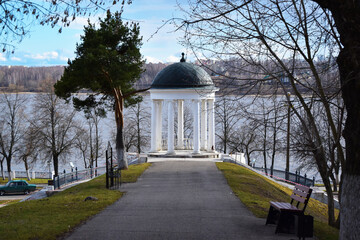 Obraz premium Architecture building, gazebo, columns, park, attractions